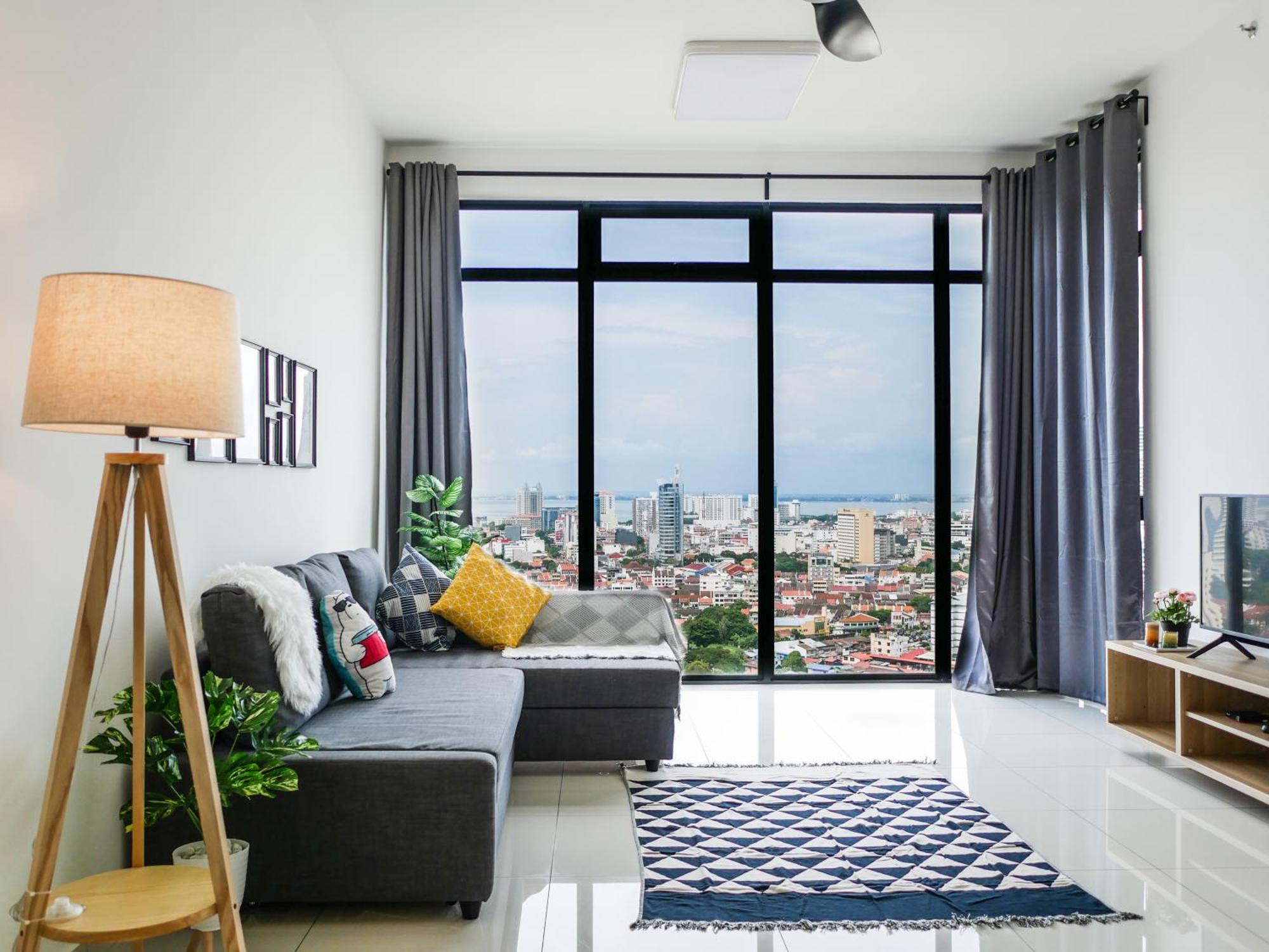 Beacon Executive By S&f #infinitypool #skygym Apartment